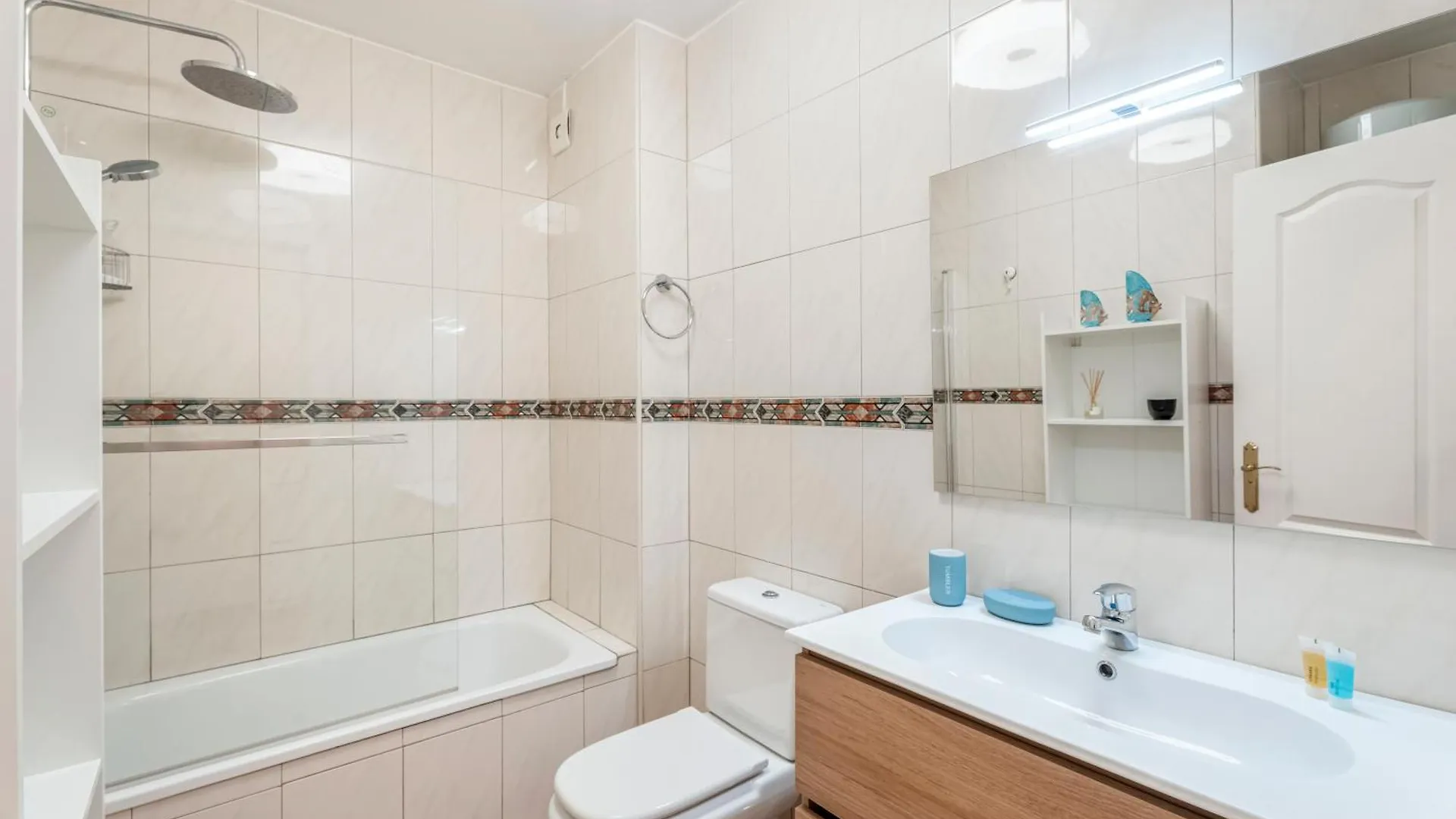Beautifull Residencial Albatros By Paramount Holidays Costa Adeje
